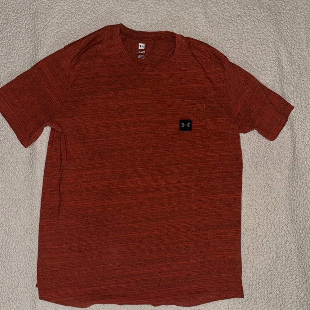 Under Armour T- Shirt